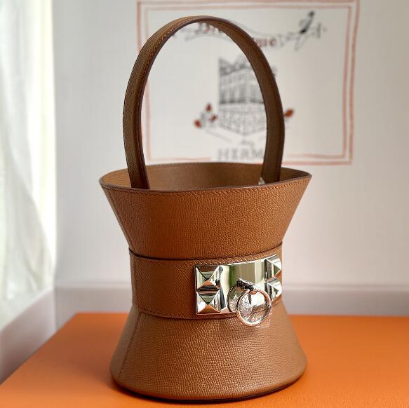 【エルメス HERMES】ミニ メドール ハンドバッグ ヴォーエプソン ゴールデンブラウン シルバー金具 W刻印（100％手縫い）